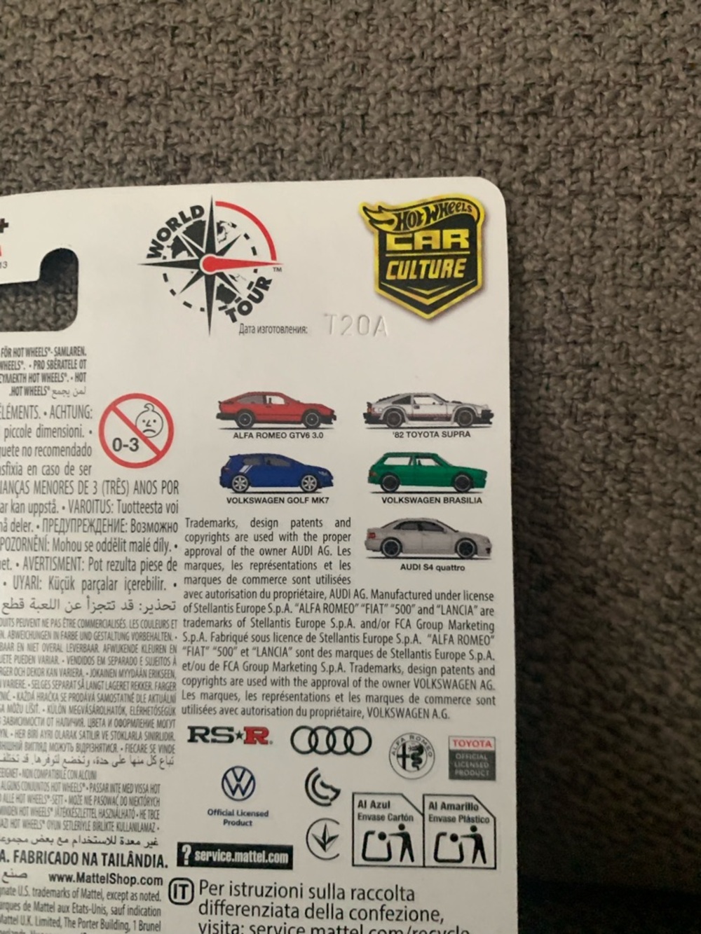 Hot Wheels Premium Audi S4 Quattro - Silver - Car Culture Real Rides - Picture 10 of 11